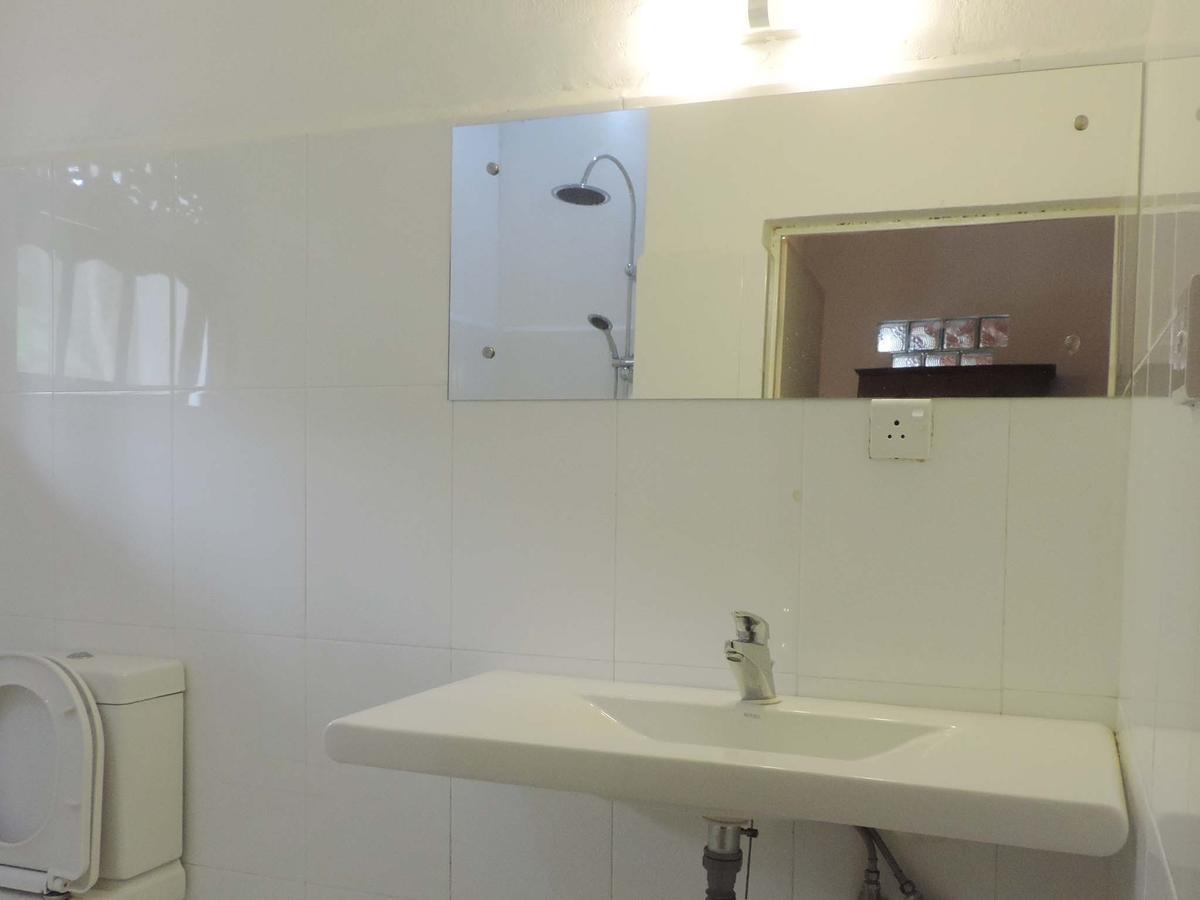 Primrose Guest House Unawatuna Buitenkant foto