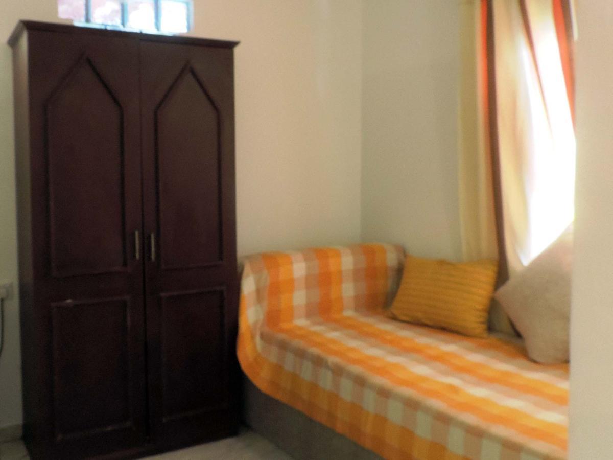Primrose Guest House Unawatuna Buitenkant foto