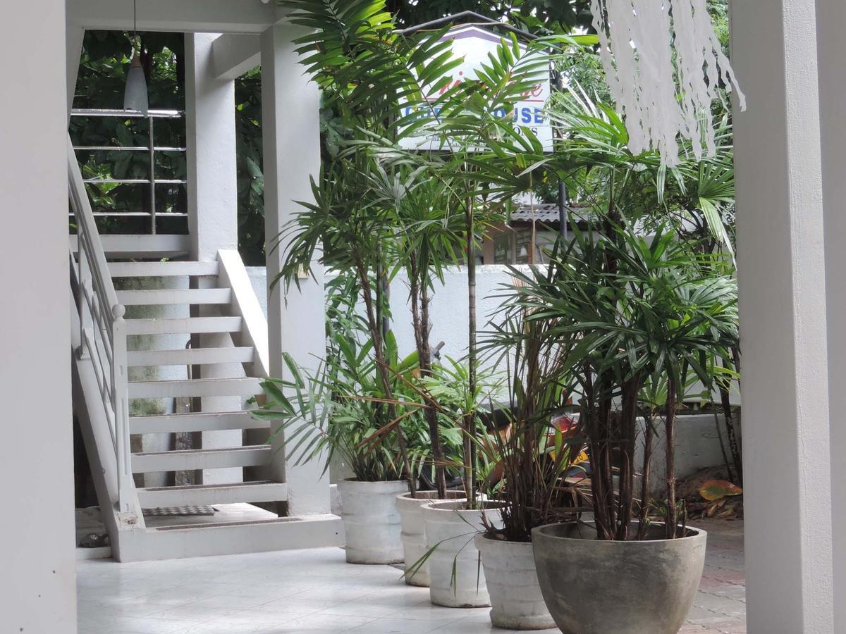Primrose Guest House Unawatuna Buitenkant foto