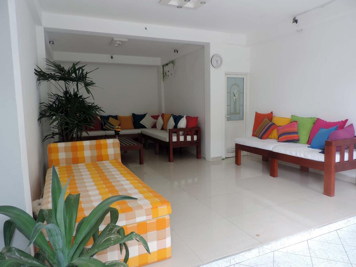 Primrose Guest House Unawatuna Buitenkant foto