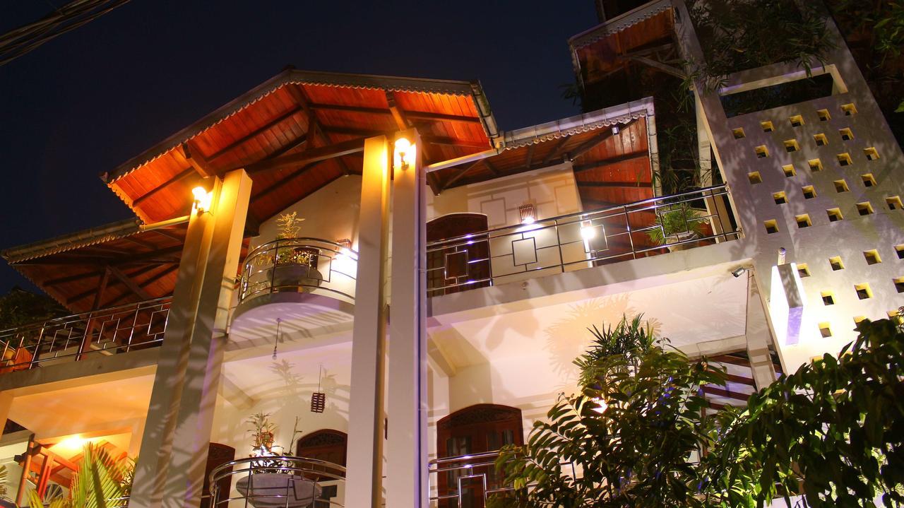 Primrose Guest House Unawatuna Buitenkant foto