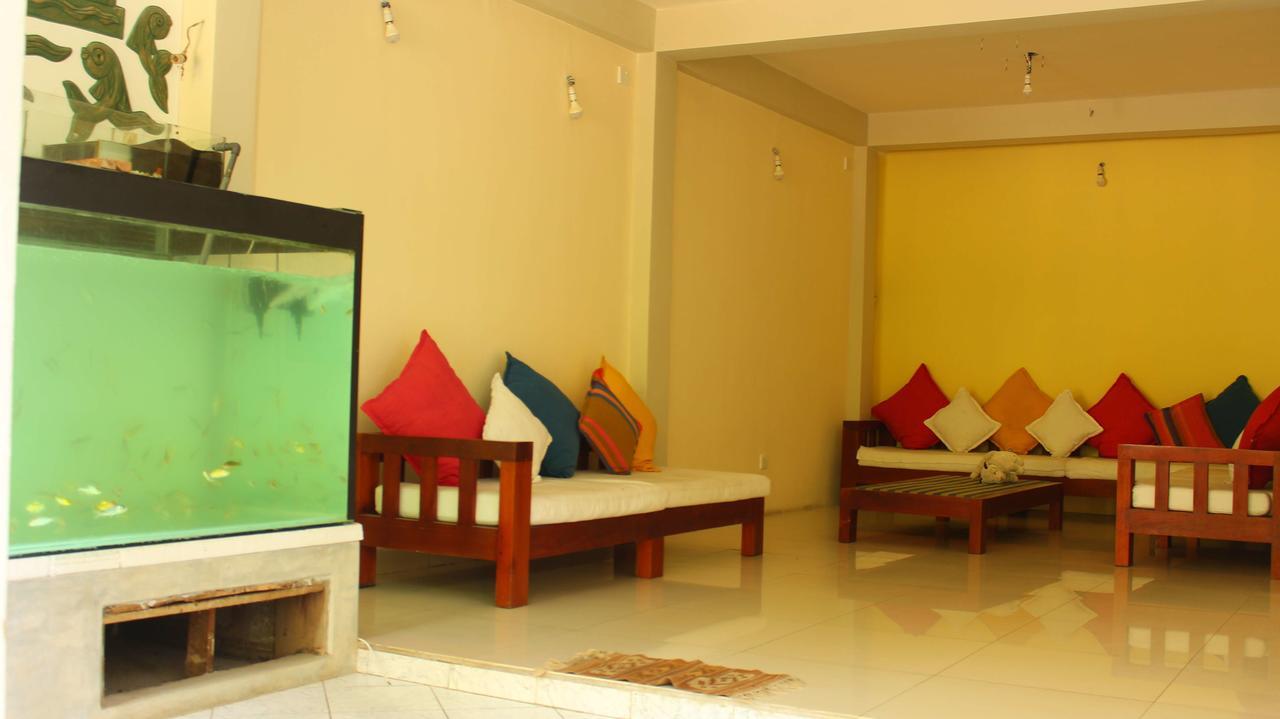 Primrose Guest House Unawatuna Buitenkant foto