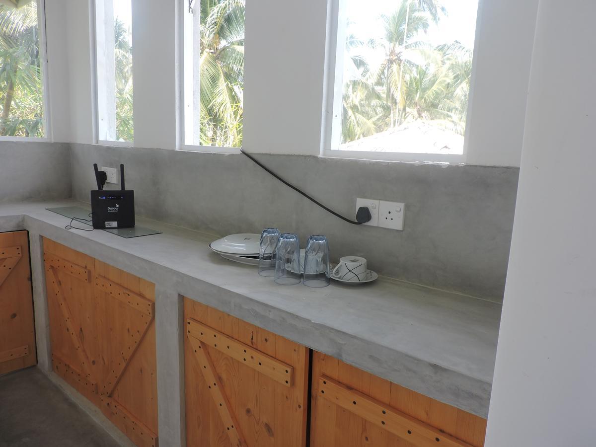 Primrose Guest House Unawatuna Buitenkant foto
