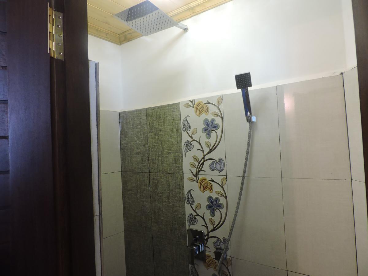 Primrose Guest House Unawatuna Buitenkant foto